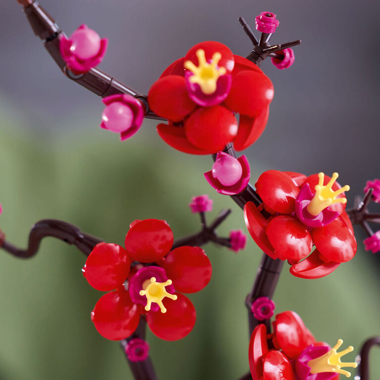 LEGO Icons Plum Blossom Flower, Building Set for Teens and Adults, Artificial Flower Decor, 10369