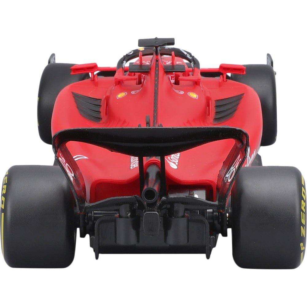 Maisto 1:43 Ferrari SF-24 w/Helmet (Sainz)