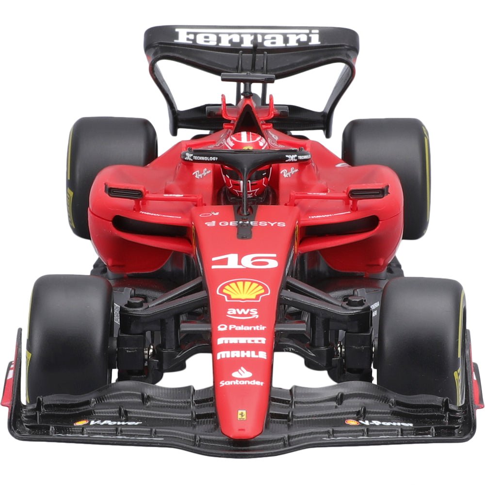 Maisto 1:43 Ferrari SF-24 w/Helmet (Sainz)